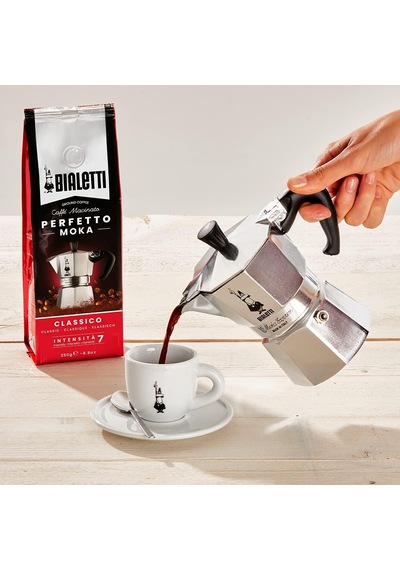 Moka Express: 3 Cups Ocak Üstü Espresso Pişirici - 130ml - Gümüş Renk - Alüminyum Gövde - Patentli Güvenlik Valfi - Tüm Ocak Türleri İçin Uygundur İndüksiyon Hariç