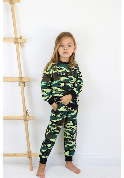 Harika Kids Kız-erkek Unisex Çocuk İki İplik Kumaş Orta Kalınlıkta Nakışlı Örme Basic Eşofman Takımı 001