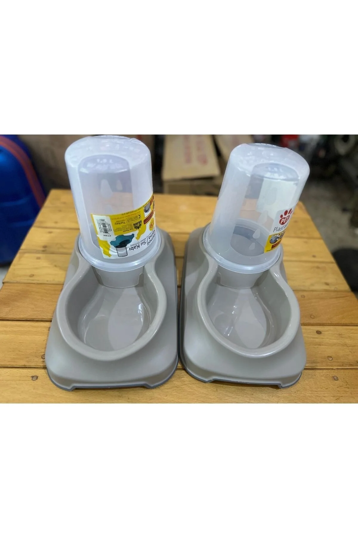 Kedi Köpek Patili Dostlar İçin 2 Adet Hazneli Mama Kabı / Su Kabı 1,5 Lt