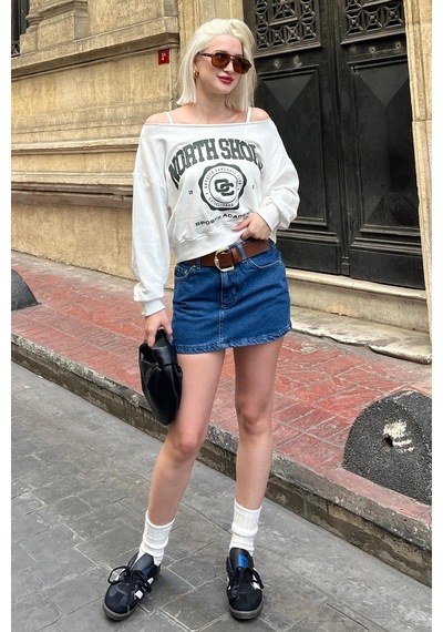Beyaz Kayık Yaka Baskılı Kadın Sweatshirt Mg2205