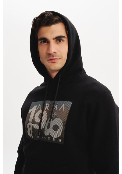 AR-MA Arma Erkek Kapüşonlu Kanguru Cepli 3 İplik Baskılı Şardonlu Regular Fit Sweatshirt K30254628702 Siyah AR-MA Arma Erkek Kapüşonlu Kanguru Cepli 3 İplik Baskılı Şardonlu Regular Fit Sweatshirt K30254628702 Siyah