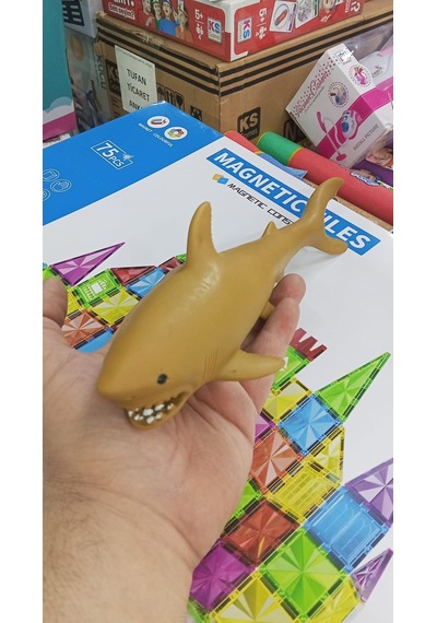 Plastik Oyuncak Büyük Boy Hayvan Boğa Başlı Köpekbalığı Bull Shark 23 Cm