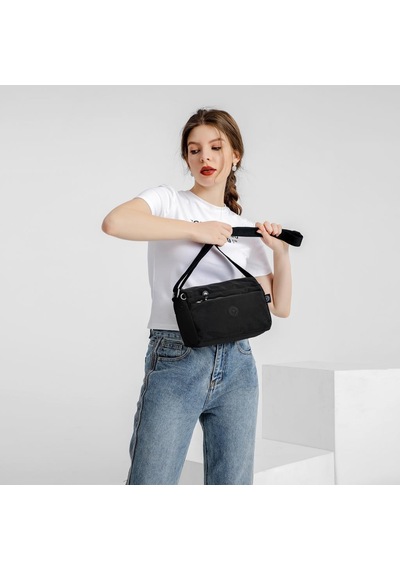 Küçük Boy Postacı Kadın Çantası Smart Bags 1006-127 Desenli Çok Renkli
