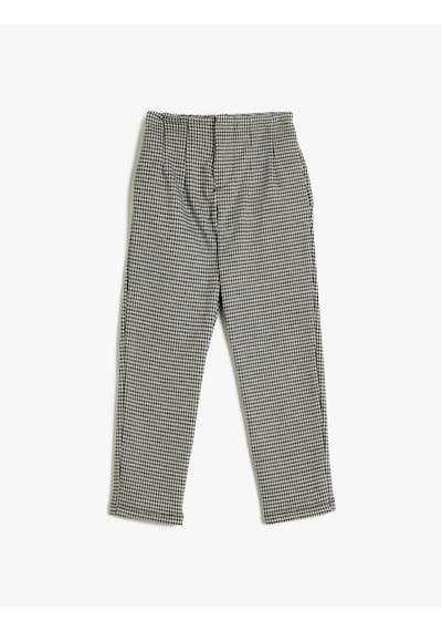 Koton Havuç Pantolon Pile Detaylı Beli Lastikli Cepli Siyah Ekose 5wkg40250ak Siyah Koton Havuç Pantolon Pile Detaylı Beli Lastikli Cepli Siyah Ekose 5wkg40250ak Siyah