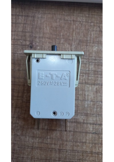 E-t-a 250vac-28vdc 16-a 127-f-p10-kf