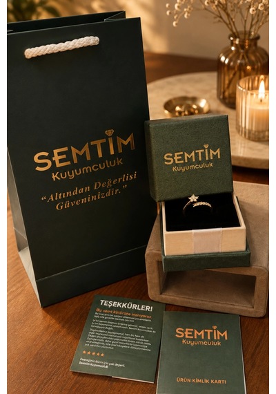 Sertifikalı 316l Çelik Siyah Geometrik Desenli Sembol Figürlü Taşlı Premium Altın Kaplama Kadın Yüzük