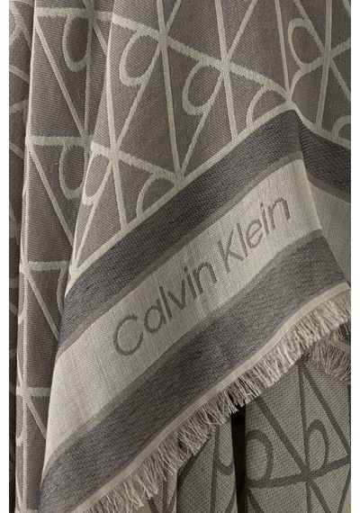 Calvin Klein Modal Logolu 120 X 120 Cm Şal Lv04f8080gcge Bayan Şal Lv04f8080g Cge Lacivert