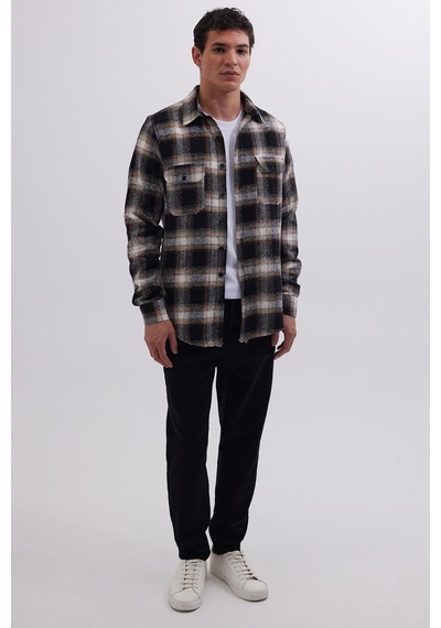 Tudors Erkek Slim Fit Dar Kesim Çift Cepli Kapaklı Spor Yaka Kareli Oduncu Gömlek-41805 Çok Renkli Tudors Erkek Slim Fit Dar Kesim Çift Cepli Kapaklı Spor Yaka Kareli Oduncu Gömlek-41805 Çok Renkli