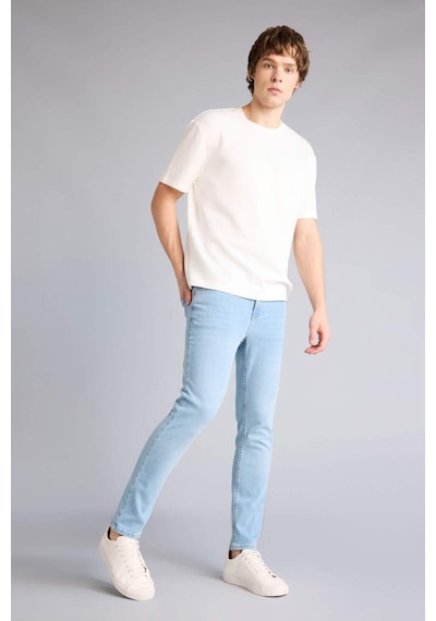 Defacto Carlo Skinny Fit Ekstra Dar Kalıp Normal Bel Ekstra Dar Paça Jean Pantolon D0025AX26SP Mavi