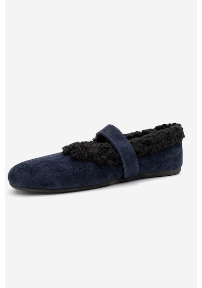 Luvishoes Luvi Shoes Guın Lacivert Süet Hakiki Deri Peluş Detaylı Kemerli Kadın Babet Ayakkabı Lacivert Luvishoes Luvi Shoes Guın Lacivert Süet Hakiki Deri Peluş Detaylı Kemerli Kadın Babet Ayakkabı Lacivert