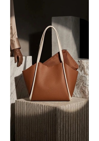 Zennamoda Kadın Kahve Krem Yumuşak Deri Omuz Çantası 30x25 Cm Ekstra Makyaj Çantalı Çok Renkli
