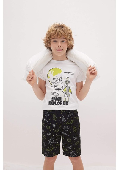 Defacto Erkek Çocuk Baskılı Kısa Kollu Şort Pijama Takım Z9175a623smwt34 Beyaz Defacto Erkek Çocuk Baskılı Kısa Kollu Şort Pijama Takım Z9175a623smwt34 Beyaz