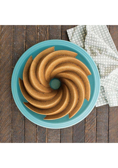 Nordic Ware Heritage Bundt Pan Kek Kalıbı Nw-80677 Nordic Ware Renkli