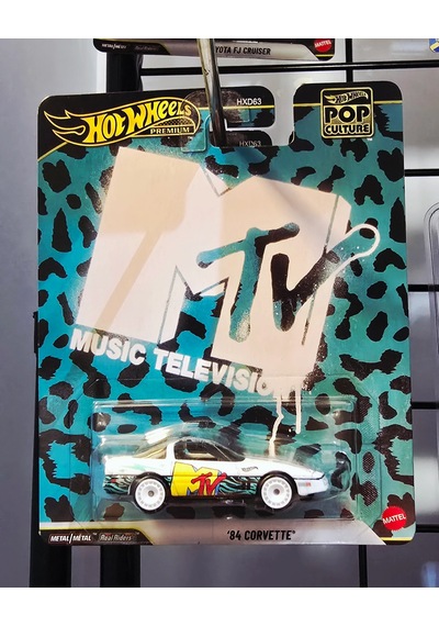Hot Wheels Pemium Pop Culture Mtv 84 Corvette Model Araba