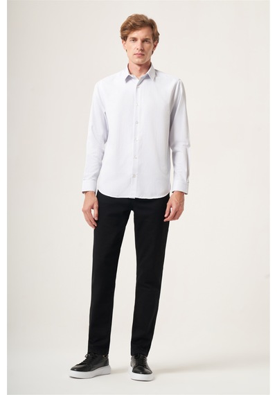 İmza Beyaz-lacivert Sert Yaka Slim Fit Pamuklu Gömlek 1004265123 Beyaz - Lacivert