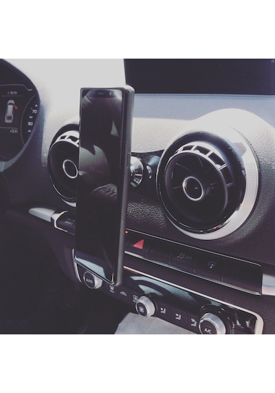 Audi A3 Telefon Tutucu