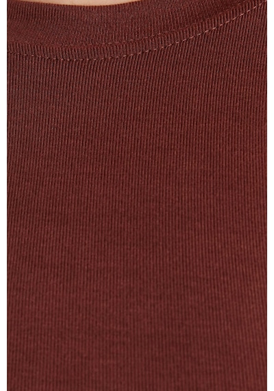 Tudors Kadın Slim Fit Dar Kesim Bisiklet Yaka Viskon Kumaş Ultra Soft Kahverengi Tişört-37796 Kahverengi