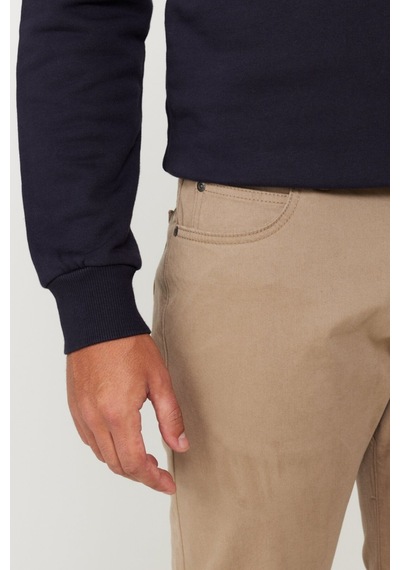Lee Extreme Motion Slim Fit Dar Kesim Normal Bel Dar Paça Esnek Kahverengi Erkek Pantolon Kahverengi Lee Extreme Motion Slim Fit Dar Kesim Normal Bel Dar Paça Esnek Kahverengi Erkek Pantolon Kahverengi