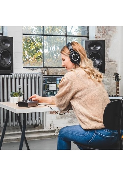 Ses Arabirimi İd4 Mkıı, Class A Konsol Mikrofon Ön Amplifikatör Yüksek Hızlı Usb-c, Monitör Karışımı Ve Monitör Panning Fonksiyonu, 2 Kulaklık Çıkışı, Mac/pc/Apple İos Uyumlu , Siyah, İd Mkıı Ses Arabirimi İd4 Mkıı, Class A Konsol Mikrofon Ön Amplifikatör Yüksek Hızlı Usb-c, Monitör Karışımı Ve Monitör Panning Fonksiyonu, 2 Kulaklık Çıkışı, Mac/pc/Apple İos Uyumlu , Siyah, İd Mkıı