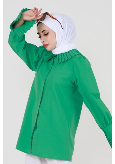 Sevitli Kolu Piliseli Gömlek -benetton Yeşili-3481-benetton Yeşili Benetton Yeşili Sevitli Kolu Piliseli Gömlek -benetton Yeşili-3481-benetton Yeşili Benetton Yeşili