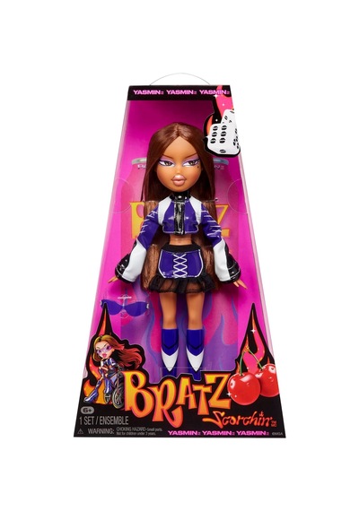 Bratz Scorchin' Yasmin Moda Bebek Aksesuarları İle