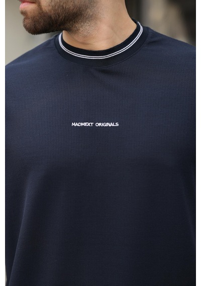 Madmext Lacivert Nakış Detaylı Basic Erkek T-shirt E7106 Lacivert