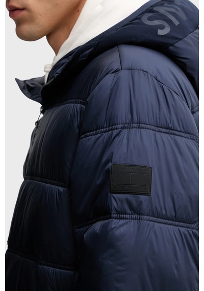 Tommy Jeans Erkek Mont Dm0dm22044 C1g Lacivert Lacivert