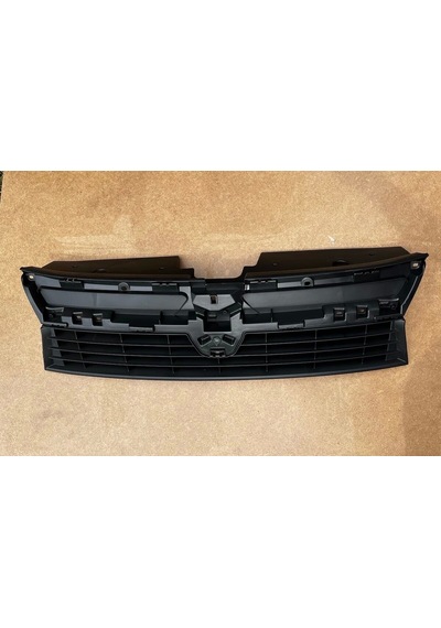 Dacia Duster 2010 Yılında Çıkan Kasa Ön Panjur Oem No:623100260r