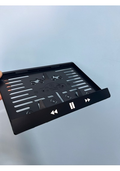 Play Pause Pleksi Motor Plakalığı