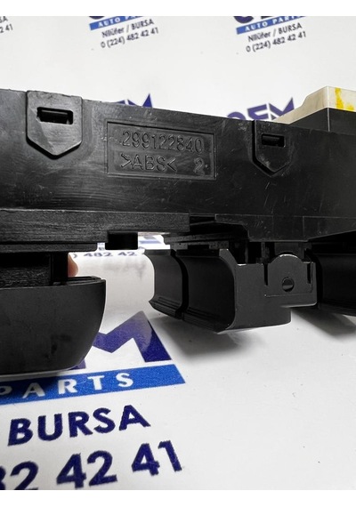 HYUNDAİ İ10 - İ30 CAM DÜĞMESİ  299122843 / 299122840