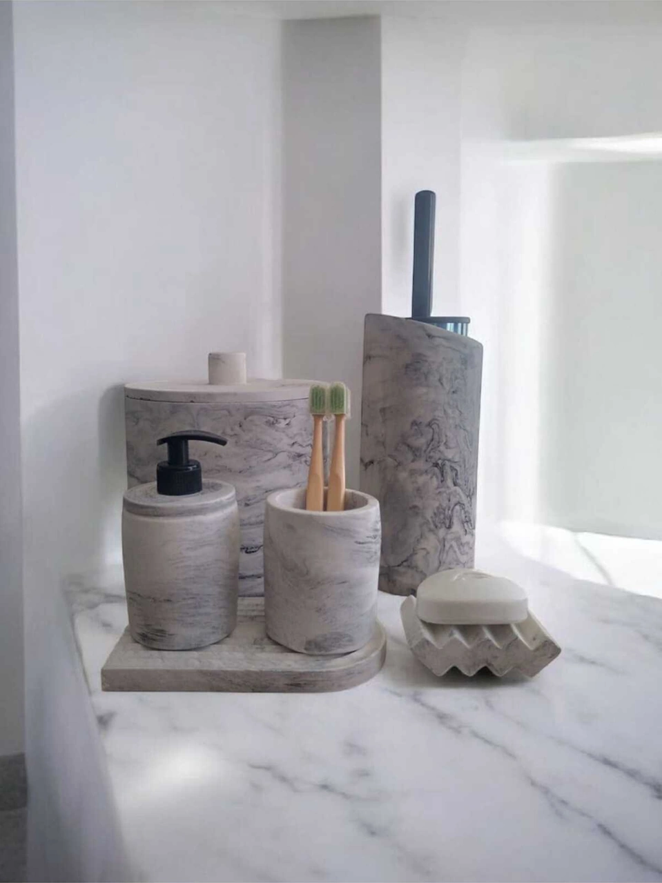 Mermer Serisi Gri Beton Banyo Seti,çöp Kovasi,tuvalet Fırçası Takim Gri
