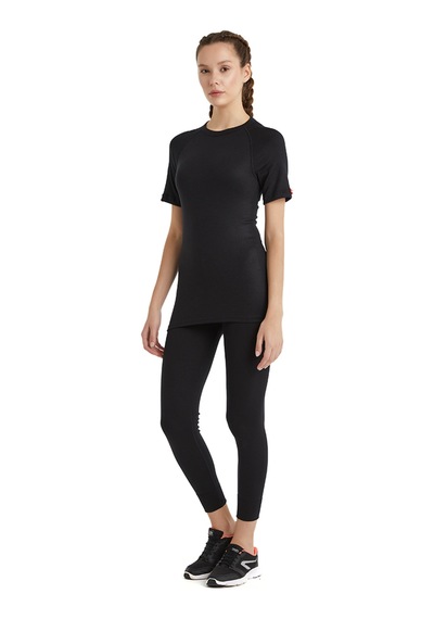 Blackspade Vücuda Oturan İçlik Unisex Termal Tişört Bisiklet Yaka, 2. Seviye Isı Koruma-9258 Siyah Blackspade Vücuda Oturan İçlik Unisex Termal Tişört Bisiklet Yaka, 2. Seviye Isı Koruma-9258 Siyah