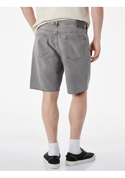 Koton Pamuklu Straight Fit Cepli Bermuda Jean Şort Gri 6sam40310nd