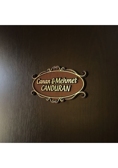 Özel Çerçeveli Ahşap Kabartma Kapı İsimliği Apartman Dairesi Çelik Kapı Ev İsimlik
