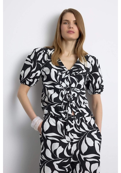 Defacto Regular Fit V Yaka Desenli Önden Bağlamalı Kısa Kollu Bluz F0090ax25smwt34 Beyaz