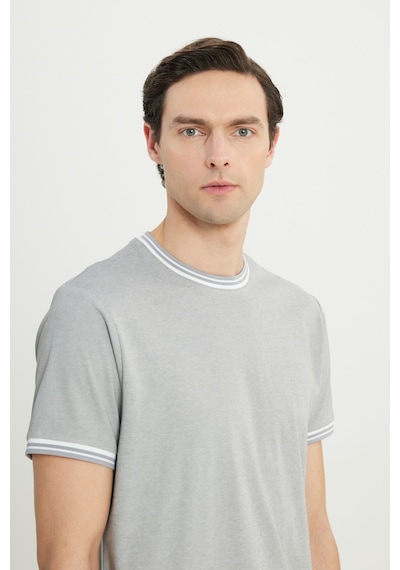 AC&Co / Altınyıldız Classics Erkek Acık Grı Pamuklu Slim Fit Dar Kesim Bisiklet Yaka Tişört Acık Grı Açık Gri AC&Co / Altınyıldız Classics Erkek Acık Grı Pamuklu Slim Fit Dar Kesim Bisiklet Yaka Tişört Acık Grı Açık Gri
