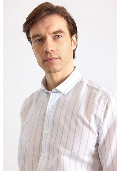 Süvari Buz Mavi Slim Düğmeli Yaka Düz Pike Cepsiz Manşetli Uzun Kollu Yıkamalı Casual Gömlek Sgm1008400002-m01