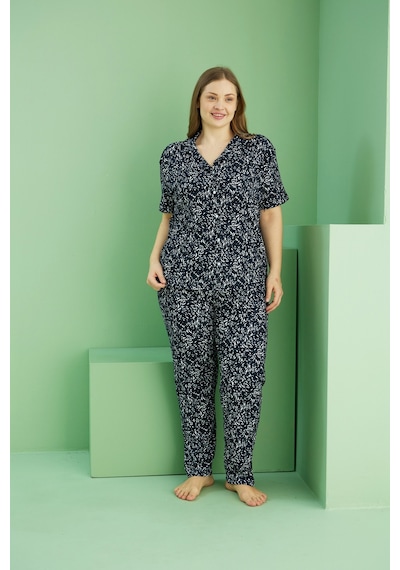 Siyah İnci Bürümcük Krınkıl Kumaş Curve Büyük Beden Battal Boy Düğmeli Pijama Takım25118722 Çok Renkli Siyah İnci Bürümcük Krınkıl Kumaş Curve Büyük Beden Battal Boy Düğmeli Pijama Takım25118722 Çok Renkli