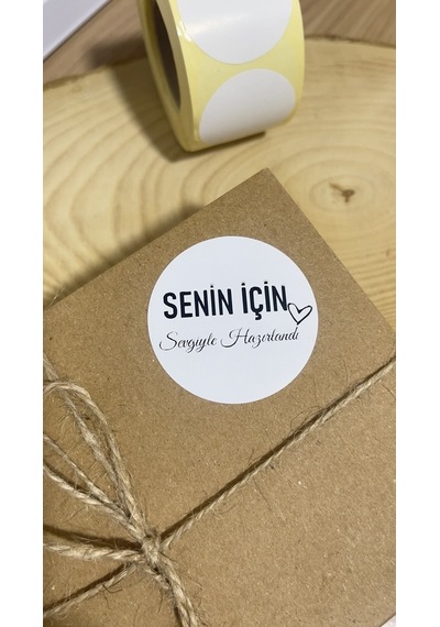 Senin İçin Sevgiyle Hazırlandı Yuvarlak Yapışkanlı Etiket 4x4cm 120 Adet
