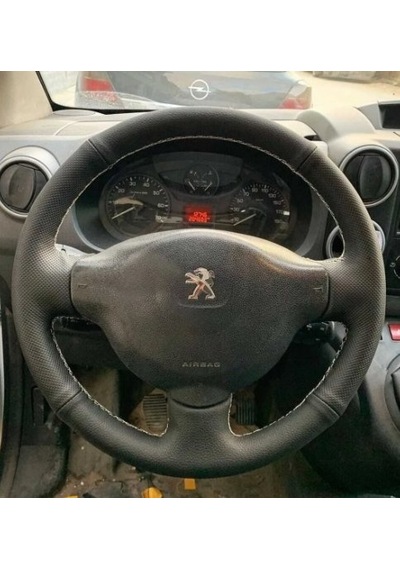 Peugeot Partner Tepe Araca Özel Direksiyon Kılıfı Nokta Düz