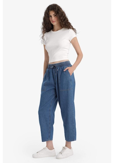 DeFacto Pull On Carrot Fit Yüksek Bel Crop Fit Yumuşak Jean Pantolon E0954AX25SMNM85