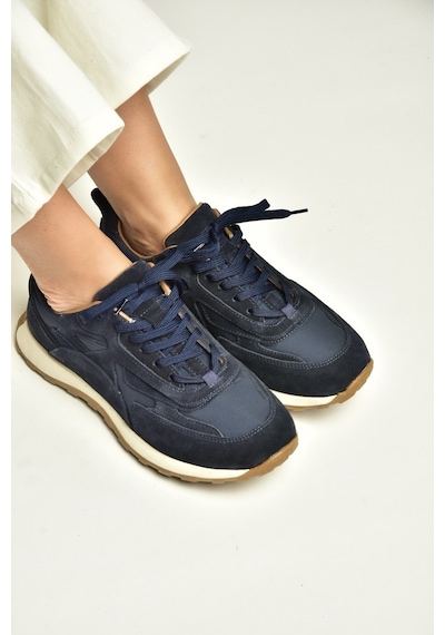 Fox Shoes Z312507561 Lacivert Hakiki Deri Süet Kadın Spor Ayakkabı