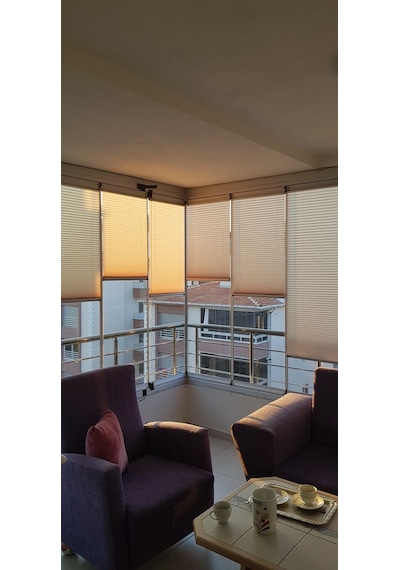 Katlanabilir Cam Balkon Plise Perdesi Krem Vidalı- Kancalı