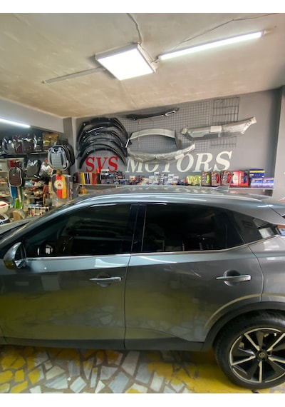 Nissan Qashqai 2023-2026 Uyumlu Tavan Çıtası Yapışık Tip Port Bagaj İthal