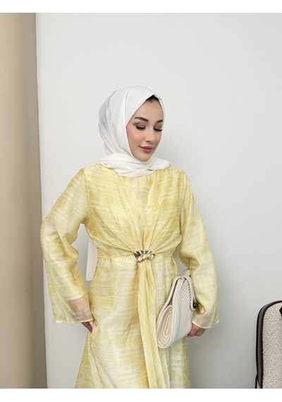Mihran Butik Silk Model Kemerli Bilek Büzgü Desen Detaylı Kadın Elbise Sarı
