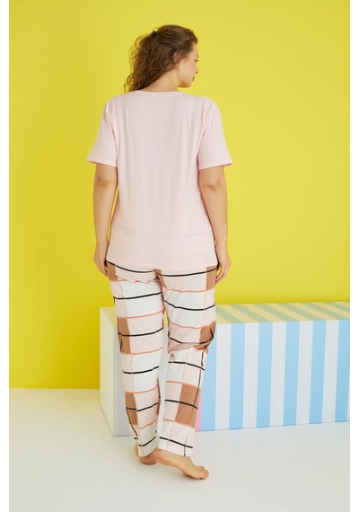 Siyah İnci Curve Büyük Beden Battal Boy Örme Pijama Takımı 24103660 Çok Renkli Siyah İnci Curve Büyük Beden Battal Boy Örme Pijama Takımı 24103660 Çok Renkli