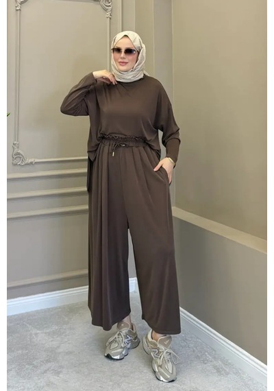 Balenbi Kadın Modal Kumaş Oversize Bol Paça Pantolon Rahat Kalıp İkili Tesettür Takım 1222 - Premium Seri Kahverengi Balenbi Kadın Modal Kumaş Oversize Bol Paça Pantolon Rahat Kalıp İkili Tesettür Takım 1222 - Premium Seri Kahverengi