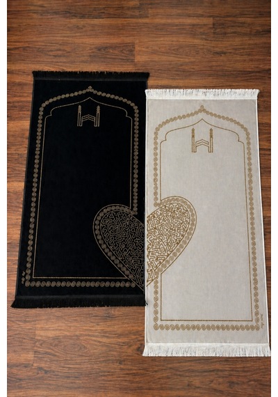 Kalpli Eşli Çift / Gelin Damat Bohçası Çeyizlik Seccade Dijital Baskı Pamuk Taban Siyah-boz Krem 80x120 Siyah-krem Kalpli Eşli Çift / Gelin Damat Bohçası Çeyizlik Seccade Dijital Baskı Pamuk Taban Siyah-boz Krem 80x120 Siyah-krem