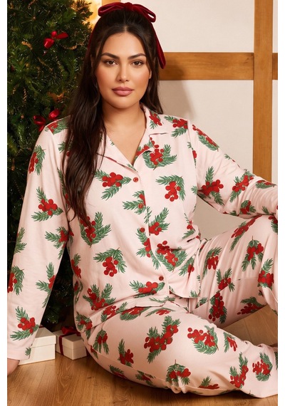 Siyah İnci Yılbaşı Temalı Desenli Termal Kumaşlı Ultra Soft Yumuşak Büyük Beden Battal Boy Düğmeli Örme Pijama Takımı 26226514 Pembe Siyah İnci Yılbaşı Temalı Desenli Termal Kumaşlı Ultra Soft Yumuşak Büyük Beden Battal Boy Düğmeli Örme Pijama Takımı 26226514 Pembe