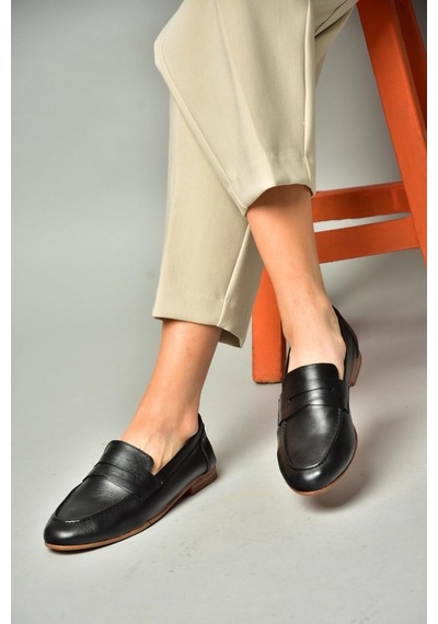 Fox Shoes S944007803 Siyah Hakiki Deri Kadın Babet Siyah